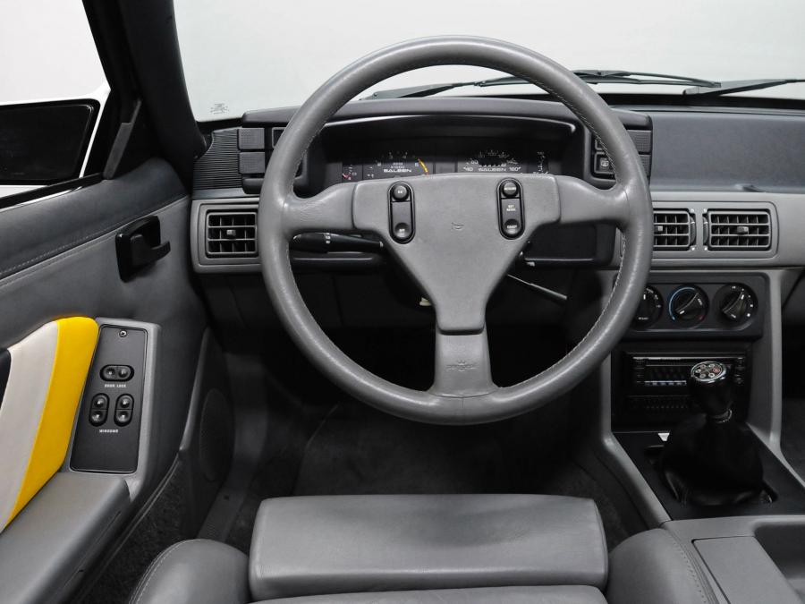 Панель приборов Saleen SSC 1989 года  (фото 11 из 13)